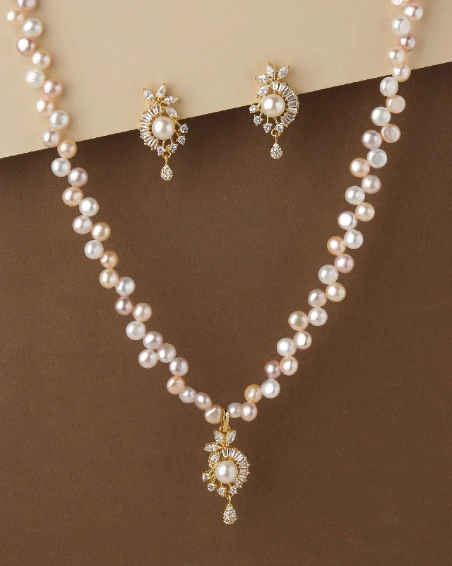 Subtle charm necklaces-Asymmetric Glam Pearl Necklace Set