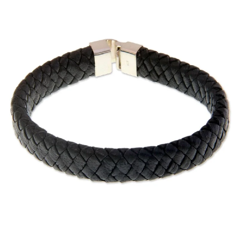 Subtle accent bangles-Sterling Silver and Leather Men's 'Courage' Bracelet (Indonesia)