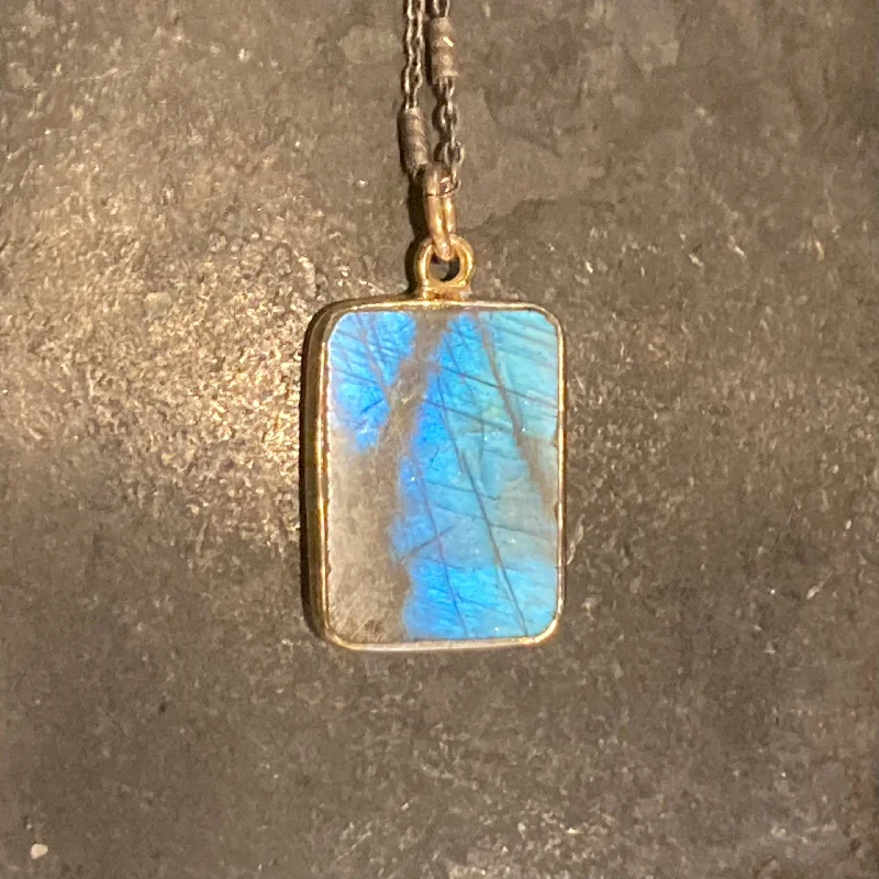 Hope charm necklaces-Rectangular Labradorite Pendant Necklace