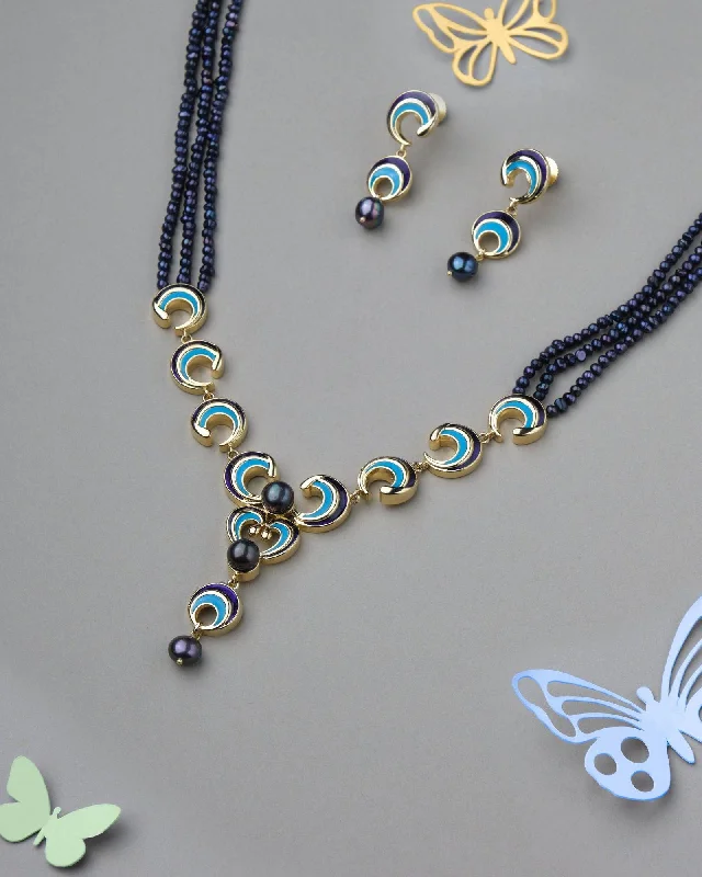 Tie-style necklaces-Beautiful Pearl Necklace Set