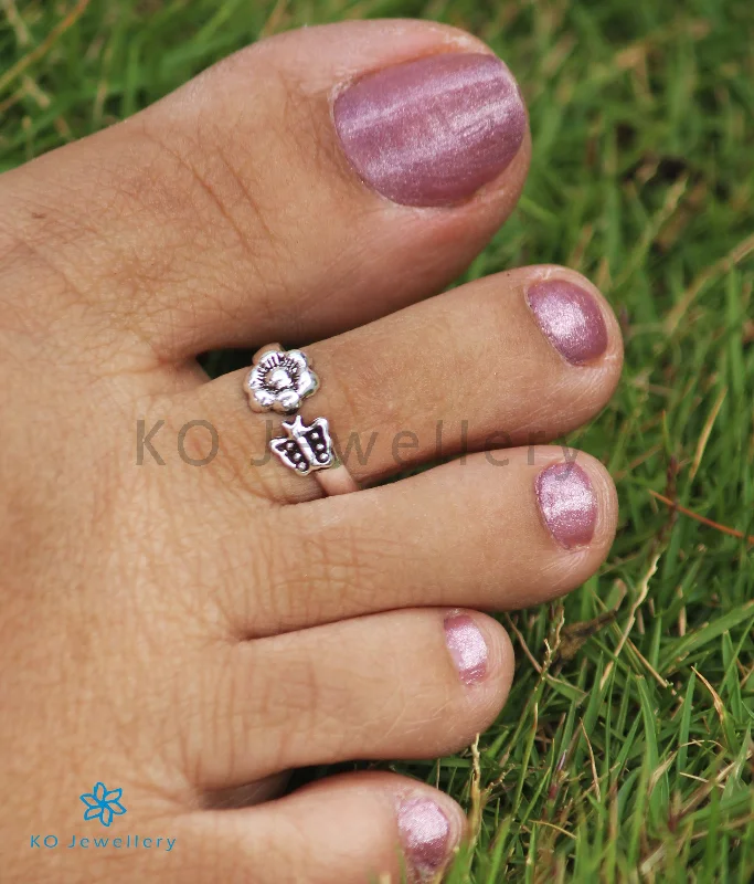 Dual-metal engagement rings-The Kumud Silver Toe-Rings (Front Open)