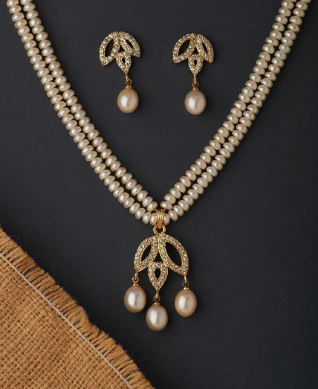 Celestial charm necklaces-Beautiful Real Pearl Necklace Set