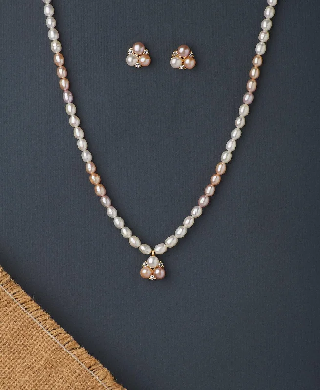 Thick chain necklaces-Beautiful Real Pearl Necklace Set