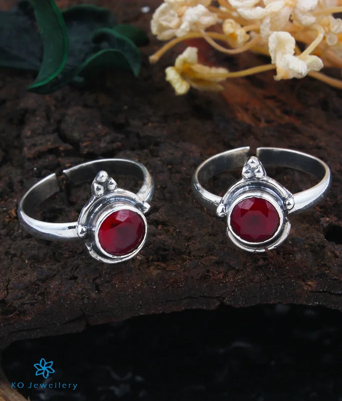 Bamboo style engagement rings-The Sakshi Silver Toe-Rings (Red)