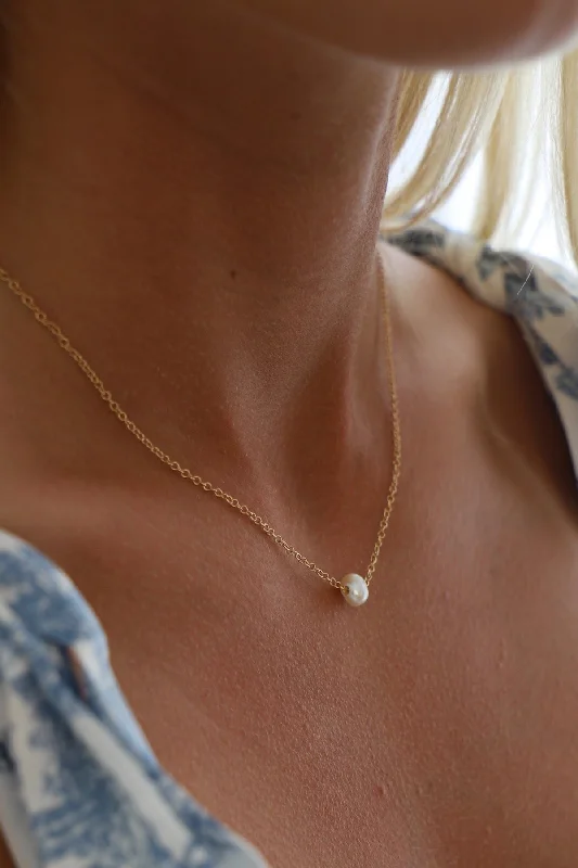 Old medallion necklaces-THE PEARL COVE NECKLACE