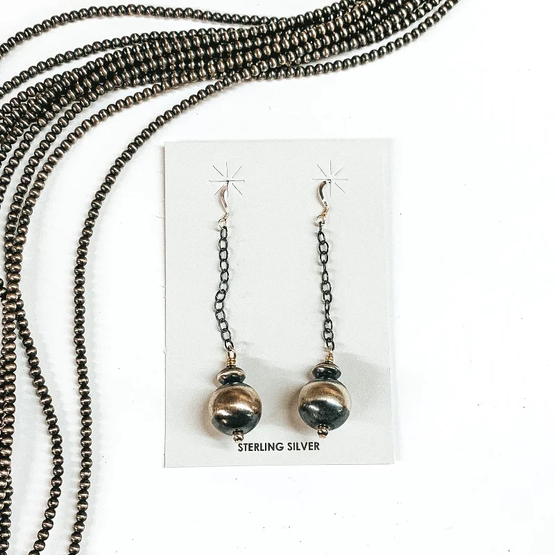 Lily motif earrings-Mason Lee | Navajo Handmade Sterling Silver Navajo Pearl Drop Earrings