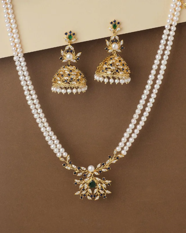 Retro locket necklaces-Beautiful Floral Pearl Necklace With Elegant Jhumka Set