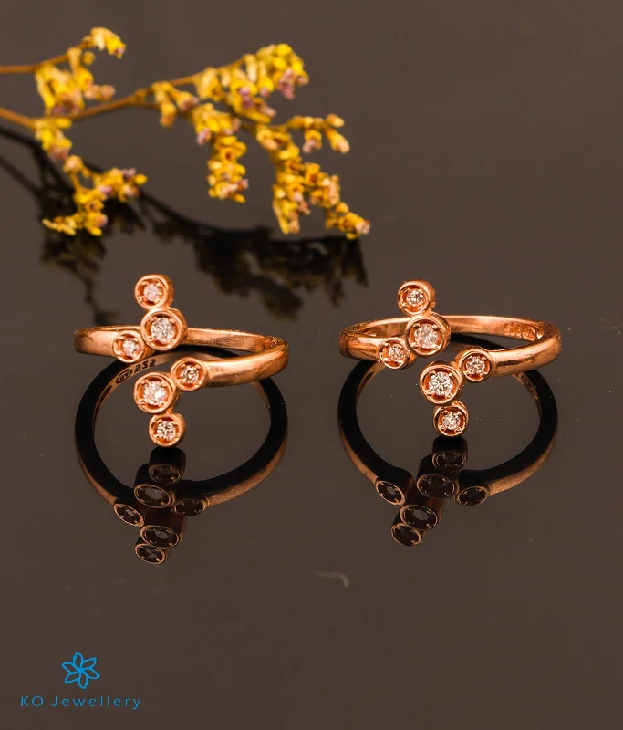 Crystal-twisted engagement rings-The Fluo Silver Rosegold Toe-Rings (Front open)